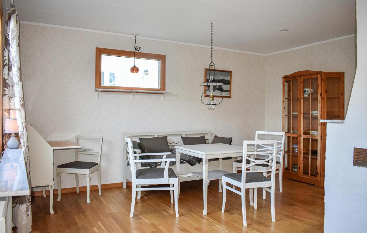 Cozy Home In Karlskrona With Kitchen Exteriör bild