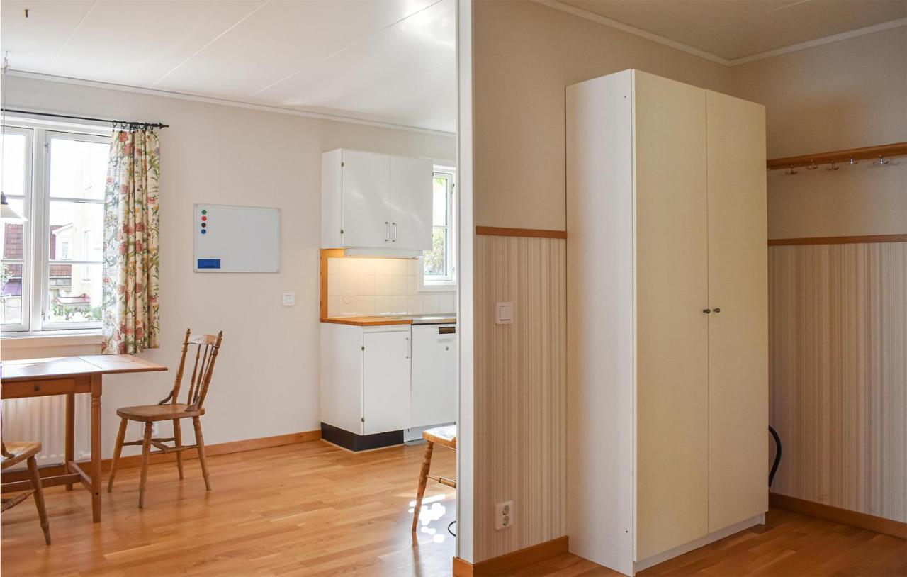 Cozy Home In Karlskrona With Kitchen Exteriör bild
